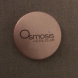 Osmosis Bronzer in south beach.